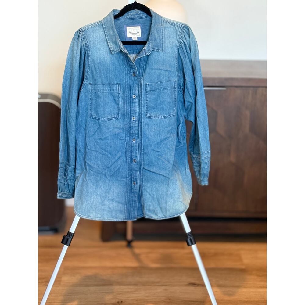 American Eagle Denim Button Down Shirt - size